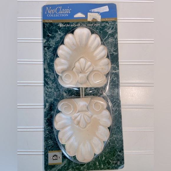 Graber Neo Classic Collection Screw In Nautical Shell Finials 4 Pks of 2-8 total - Picture 3 of 4